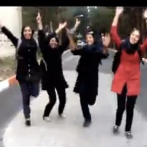 Iran – Singing ‘Happy’ on the Rooftops
